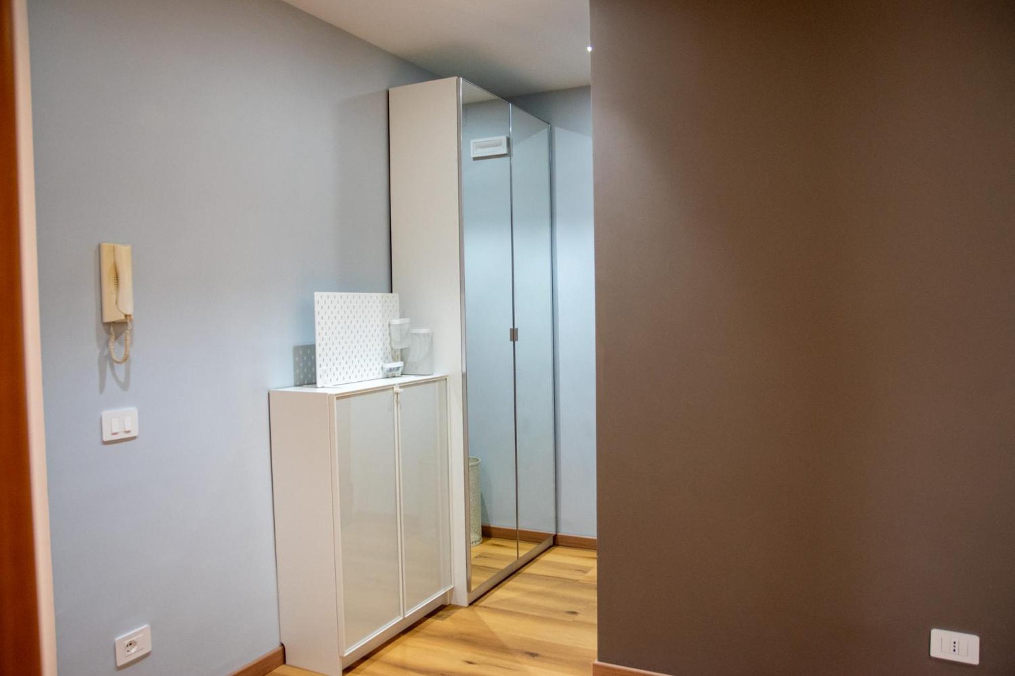 Simonelli 's Apartment